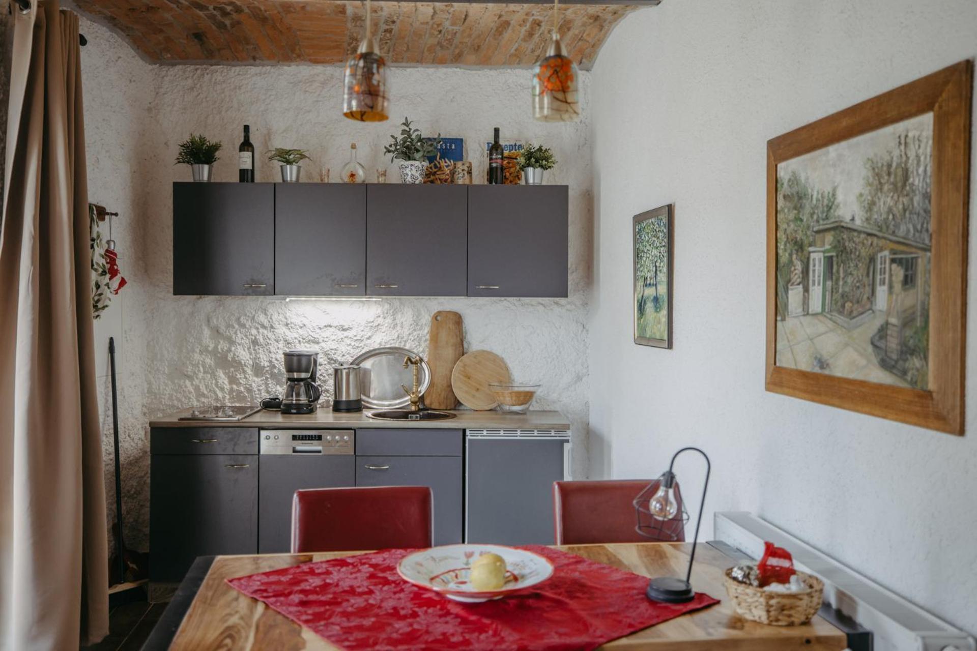Haus Diogenes Appartement Mörbisch am See Buitenkant foto