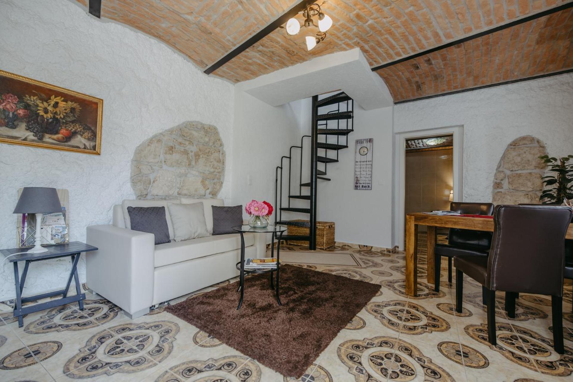 Haus Diogenes Appartement Mörbisch am See Buitenkant foto